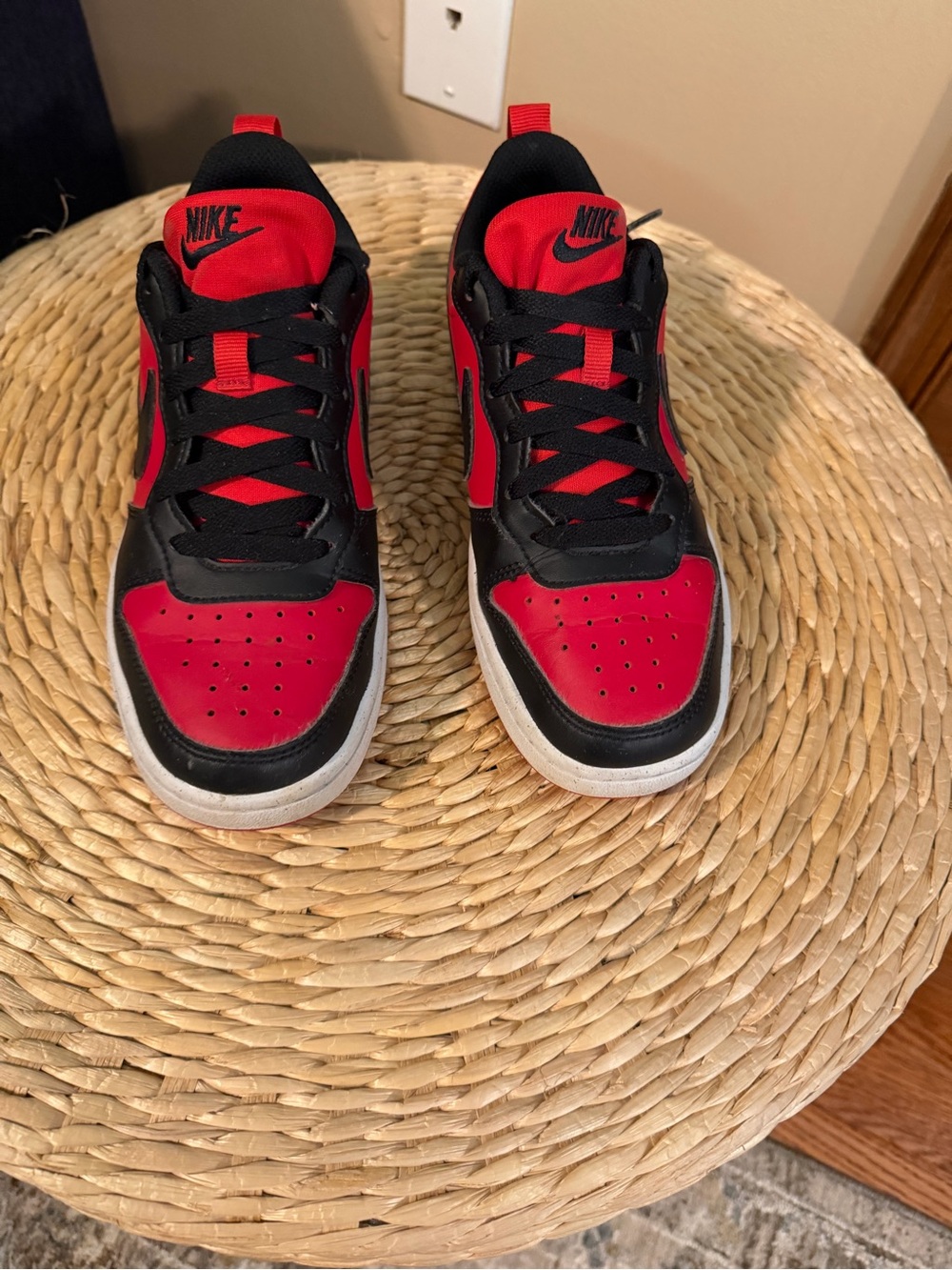 Nike Kids Red and Black Low-Top Sneakers with White Soles